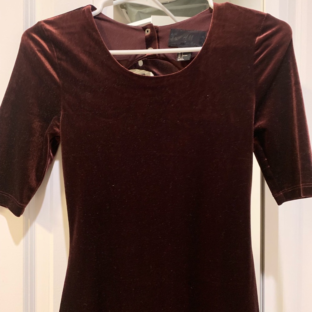 Red velvet dress - H&M